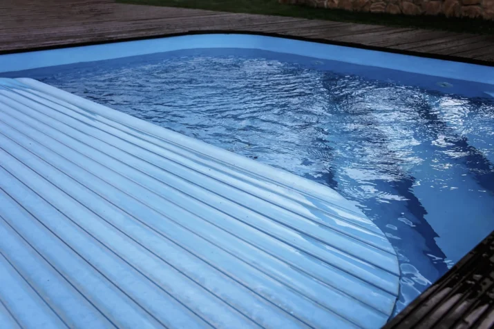 volet de piscine